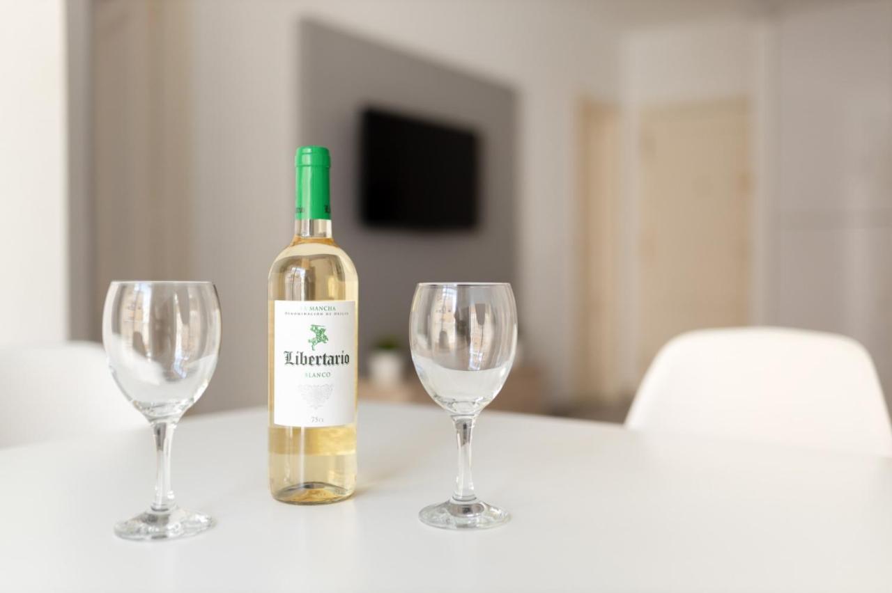 Apartament U Wiesia Apartman Torrevieja Kültér fotó