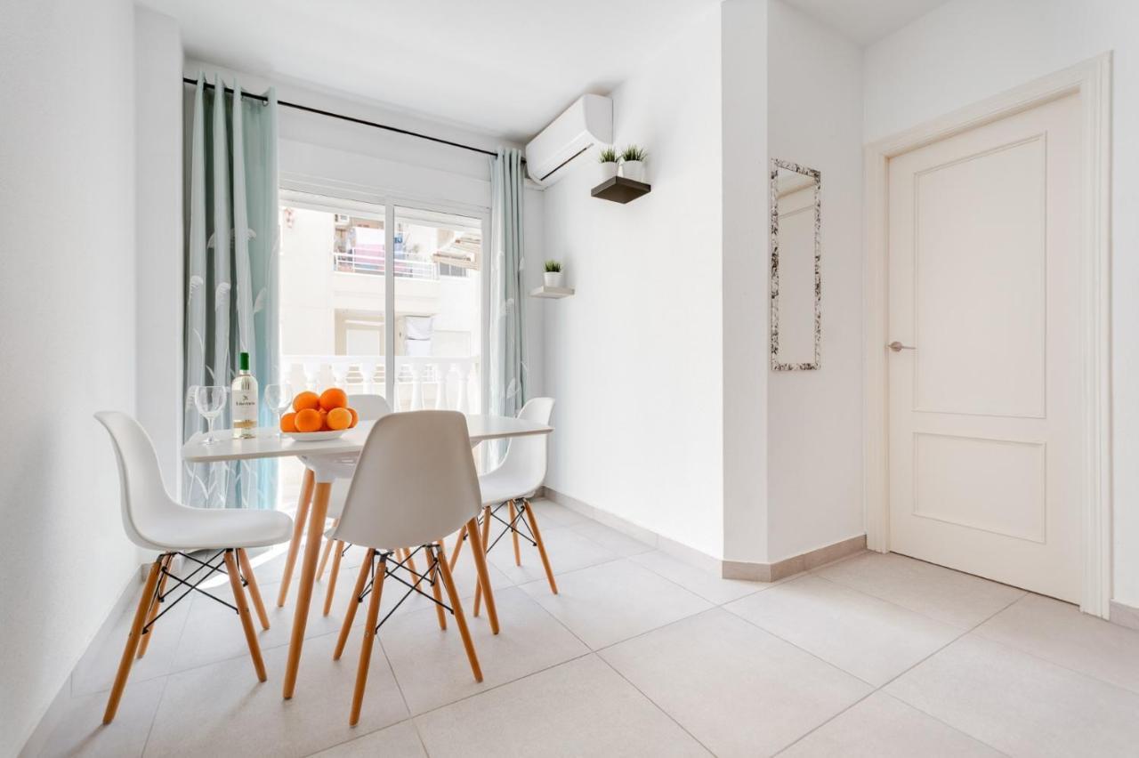 Apartament U Wiesia Apartman Torrevieja Kültér fotó